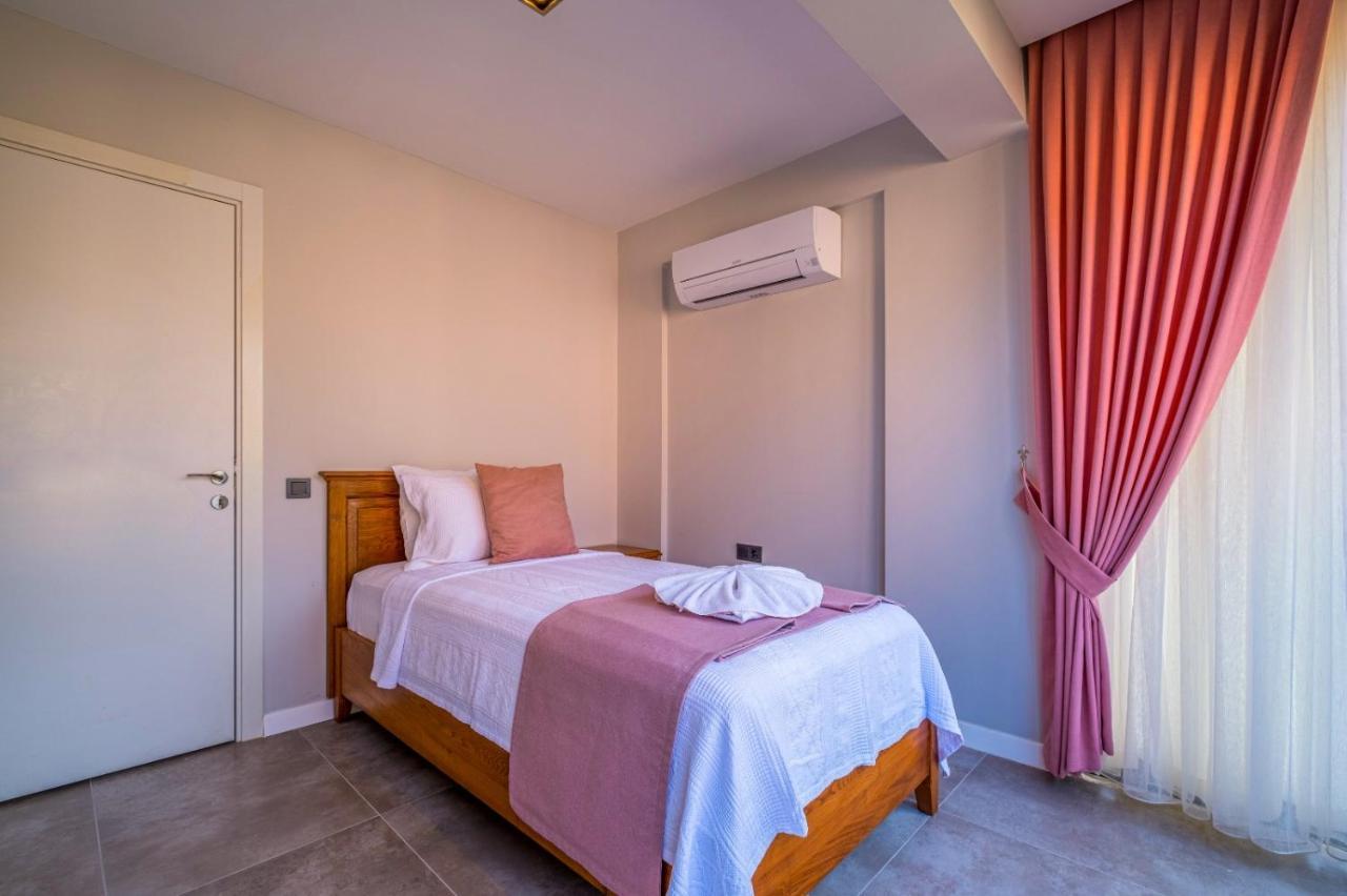 Infinity Lily Villa 1 Fethiye Esterno foto